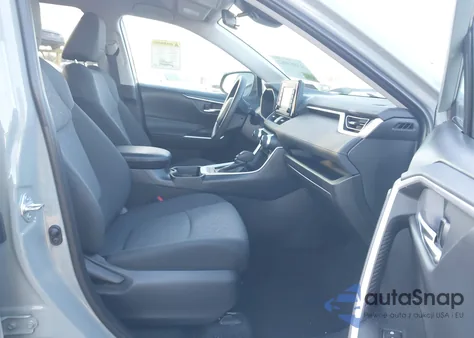 2021 Toyota Rav4 Xle from USA, damaged, VIN 2T3P1RFV3MC145510